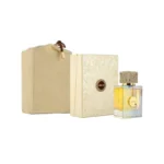 Frasco del perfume Armaf Club de Nuit Oud; salida frutal tropical de durazno, pera, frutos de la pasión, ciruela, piña, bergamota; corazón con jazmín, madera de cashmere, freesia y hojas de violeta; base con oud camboyano, ámbar cristal, vainilla y almizcle. Ideal para noches, eventos elegantes o cuando quieras una fragancia intensa, dulce‑amaderada y con exotismo.