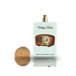 Vintage Radio es una fragancia envolvente que combina lavanda, bergamota y maderas cálidas para transportarte a una época de elegancia y estilo clásico. Sofisticada, nostálgica y perfecta para destacar en los días fríos.
